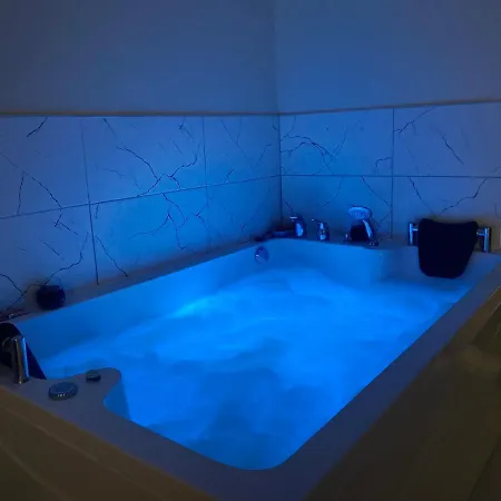 Apartamento Nebula Rezidans - Jakuzili